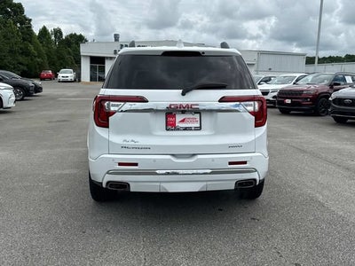 2023 GMC Acadia Denali