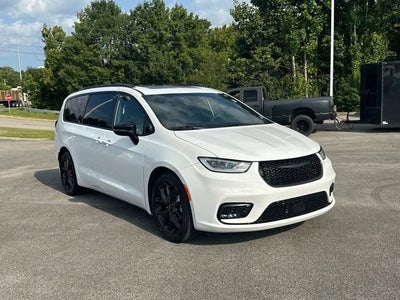 2025 Chrysler Pacifica Limited