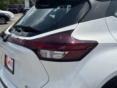 2024 Nissan Kicks SV Xtronic CVT