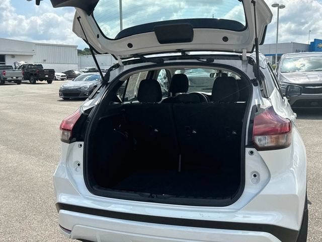 2024 Nissan Kicks SV Xtronic CVT