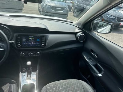 2024 Nissan Kicks SV Xtronic CVT