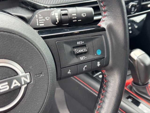 2025 Nissan Kicks SR FWD