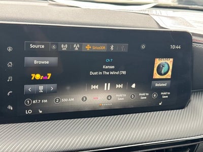 2025 Nissan Kicks SR FWD