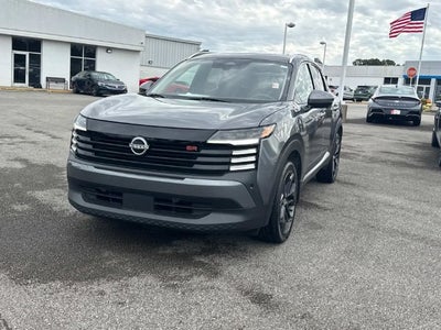 2025 Nissan Kicks SR FWD