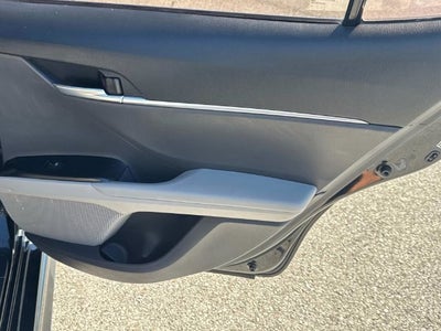 2019 Toyota Camry SE
