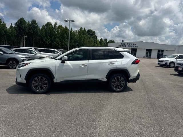 2022 Toyota RAV4 Hybrid XLE Premium