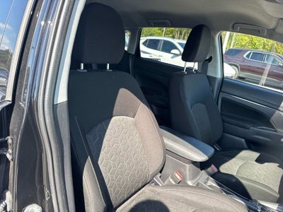 2025 Mitsubishi Outlander Sport S