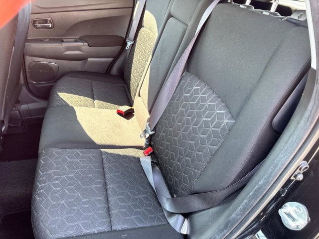 2025 Mitsubishi Outlander Sport S