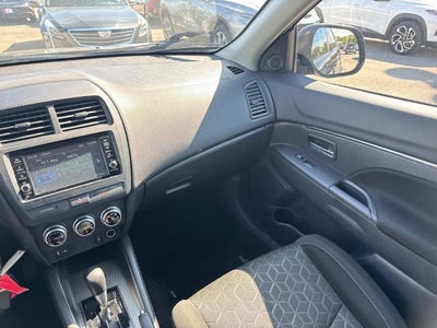 2025 Mitsubishi Outlander Sport S