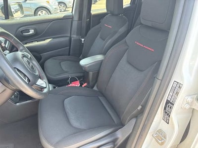 2023 Jeep Renegade Trailhawk