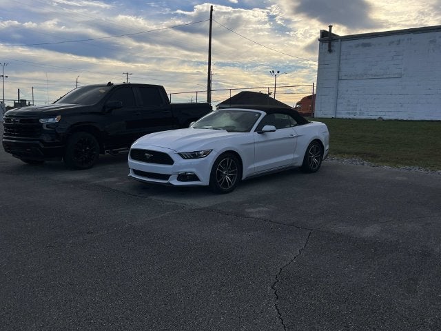 2017 Ford Mustang EcoBoost Premium