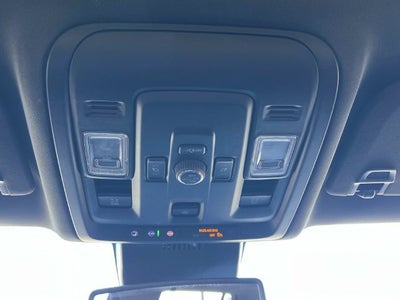 2025 Chevrolet Suburban LT