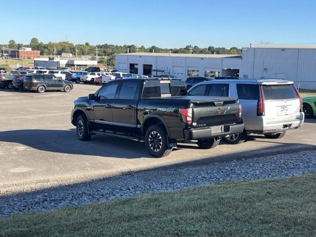2021 Nissan TITAN Crew Cab PRO-4X 4x4