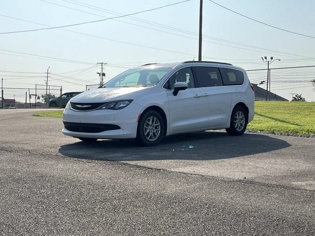 2021 Chrysler Voyager LXI