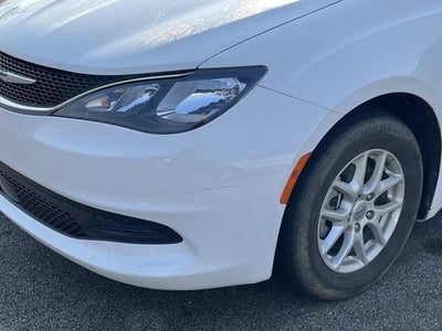 2021 Chrysler Voyager LXI