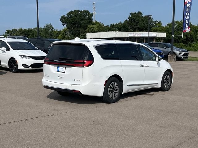 2022 Chrysler Pacifica Hybrid Limited