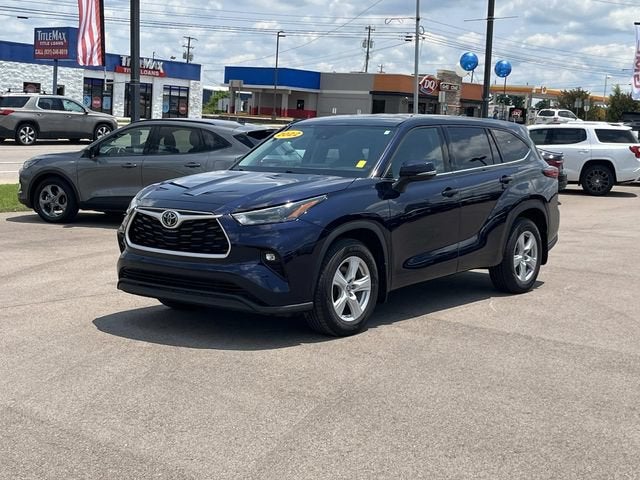 2022 Toyota Highlander LE