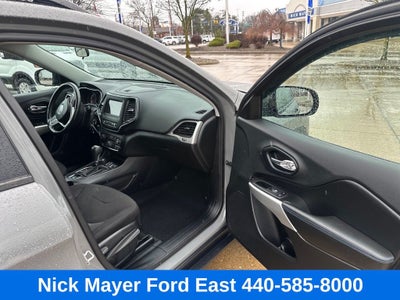 2019 Jeep Cherokee Latitude