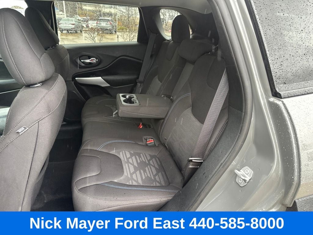 2019 Jeep Cherokee Latitude