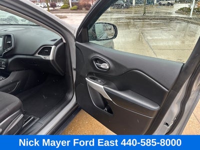 2019 Jeep Cherokee Latitude