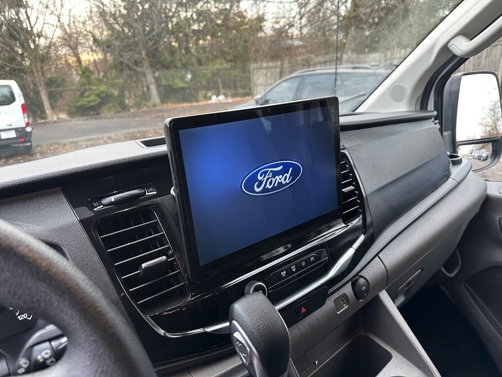 2024 Ford Transit-350 XLT