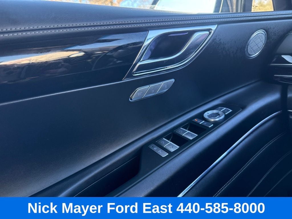 2025 Genesis GV80 2.5T