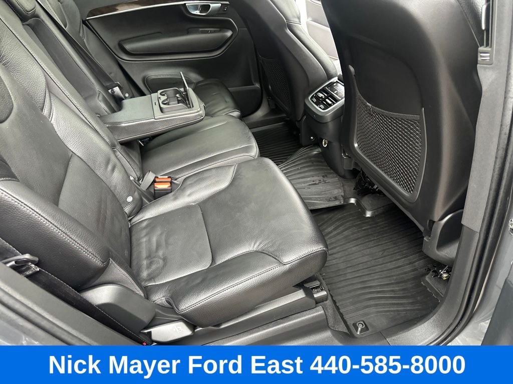 2019 Volvo XC90 T6 Momentum