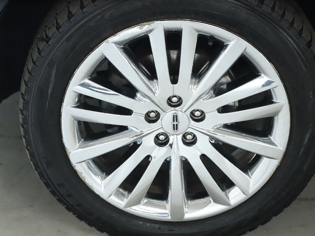 2015 Lincoln MKX Base