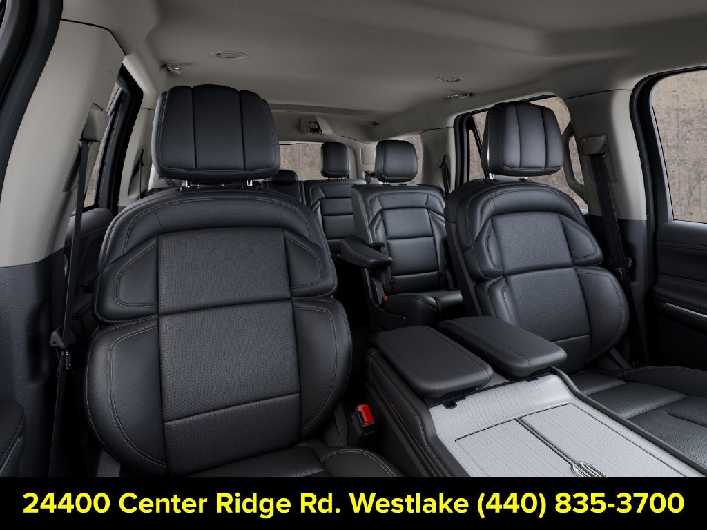 2027 Lincoln Navigator Premiere