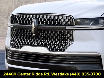 2027 Lincoln Navigator Premiere