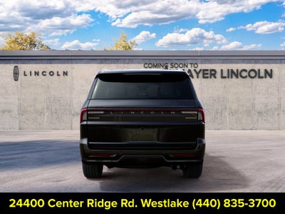 2027 Lincoln Navigator Premiere