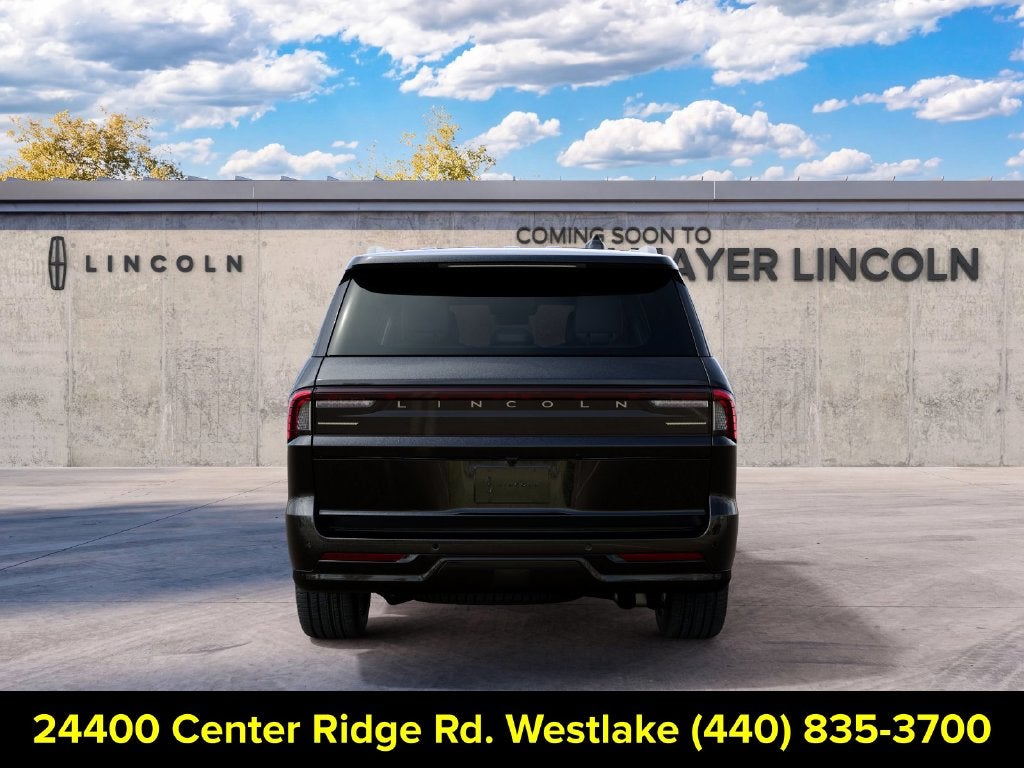2027 Lincoln Navigator Premiere