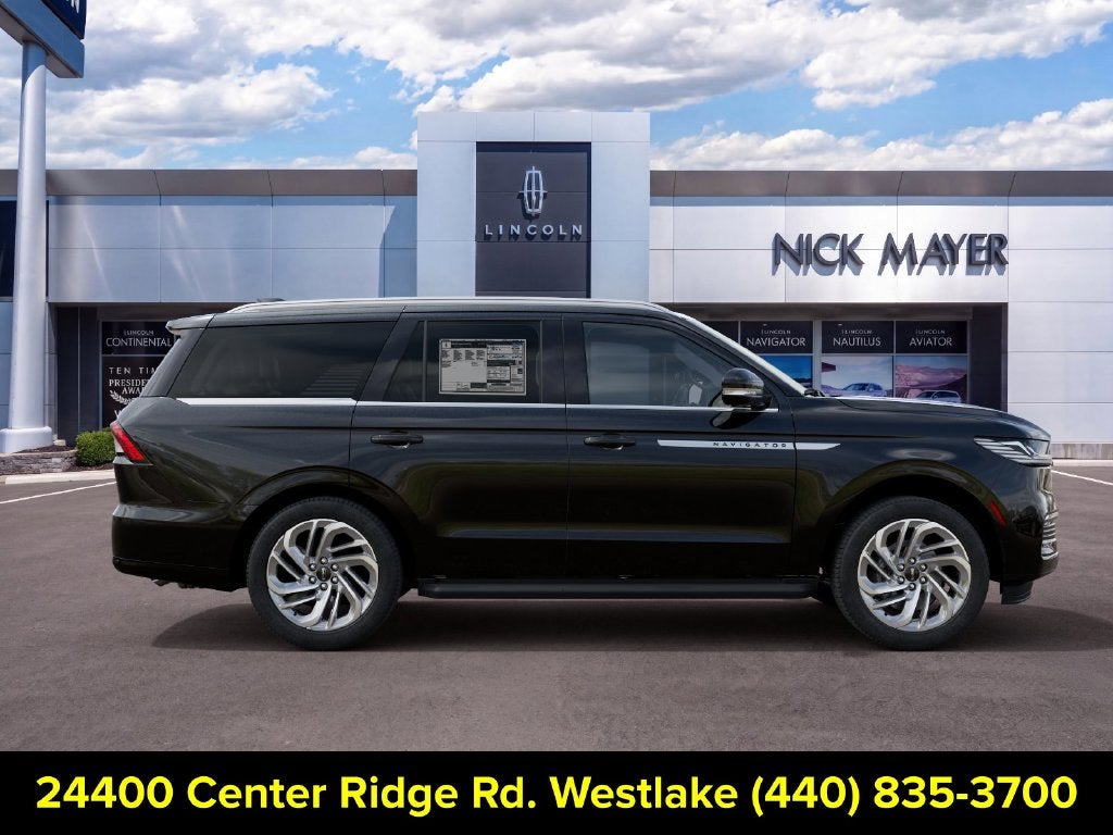 2027 Lincoln Navigator Premiere