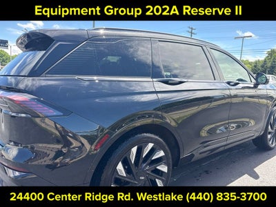 2025 Lincoln Nautilus Reserve