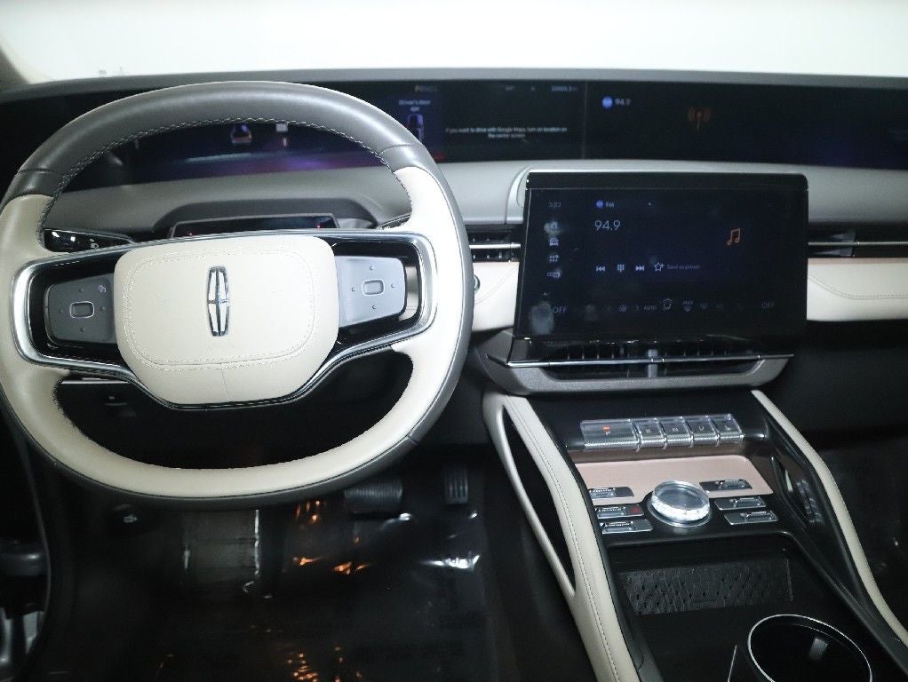 2024 Lincoln Nautilus Reserve