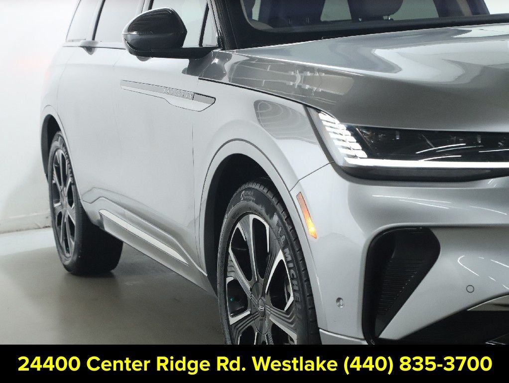 2024 Lincoln Nautilus Reserve