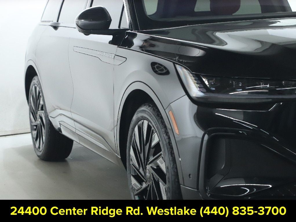 2024 Lincoln Nautilus Black Label