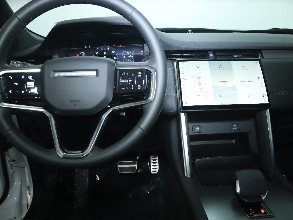 2024 Land Rover Discovery Sport SE