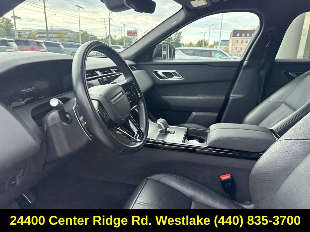 2025 Land Rover Range Rover Velar Dynamic SE