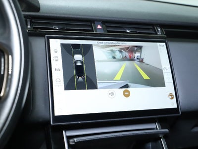 2025 Land Rover Range Rover Velar Dynamic SE