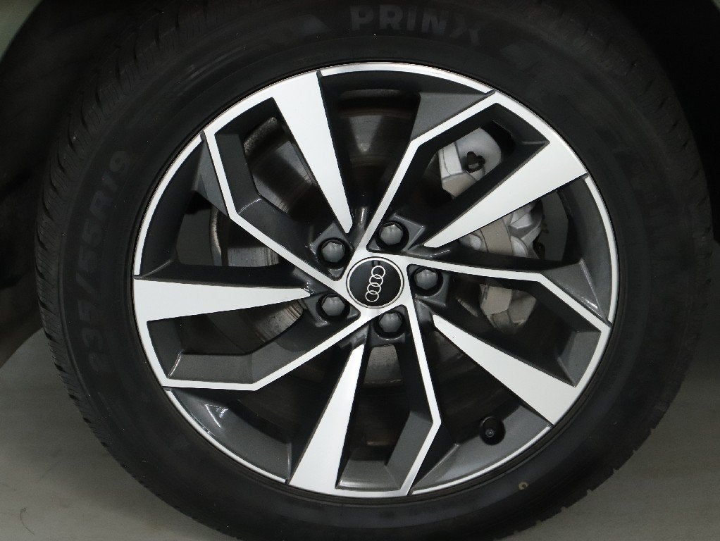 2024 Audi Q5 45 S line Premium quattro