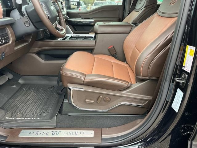 2025 Ford Super Duty F-450 DRW King Ranch