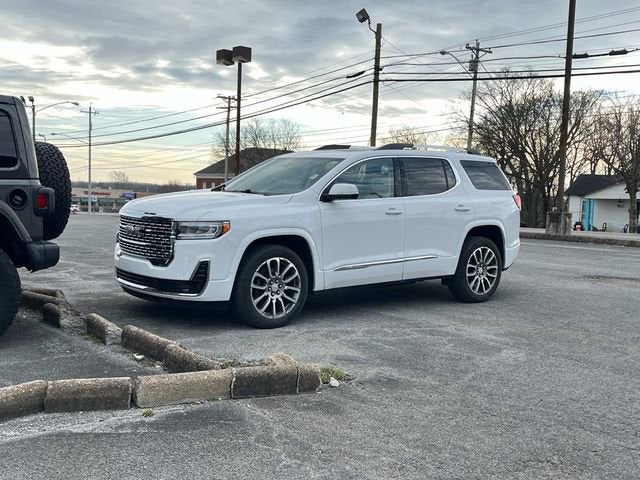 2023 GMC Acadia Denali