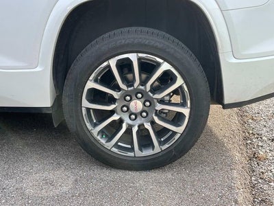 2020 GMC Acadia Denali