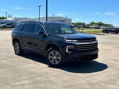 2024 Chevrolet Traverse LT