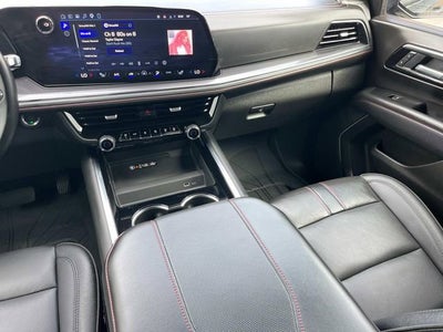 2025 Chevrolet Tahoe RST