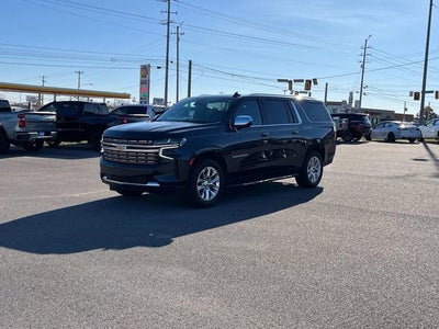 2023 Chevrolet Suburban Premier