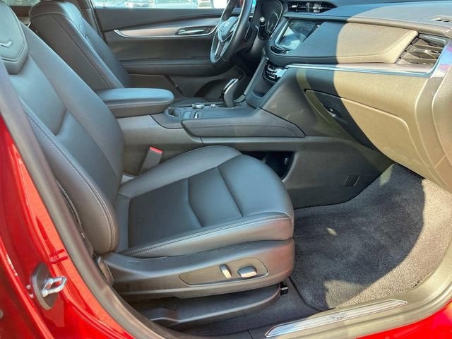 2023 Cadillac XT5 Luxury