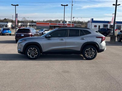 2025 Chevrolet Trax LT