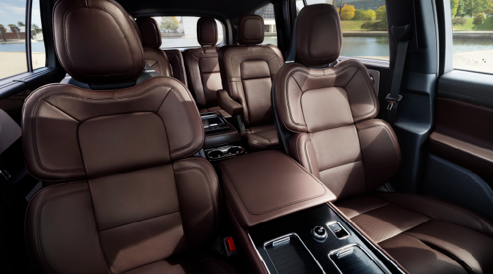 The cabin of the 2025 Lincoln Aviator® SUV is shown with black and brown accents. | Nick Mayer Lincoln Mayfield in Mayfield Heights OH